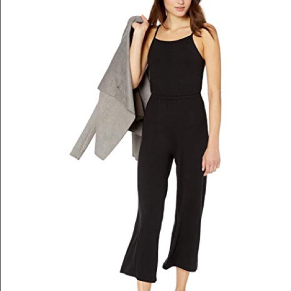 Ribbed, stretchy black midi jumpsuit